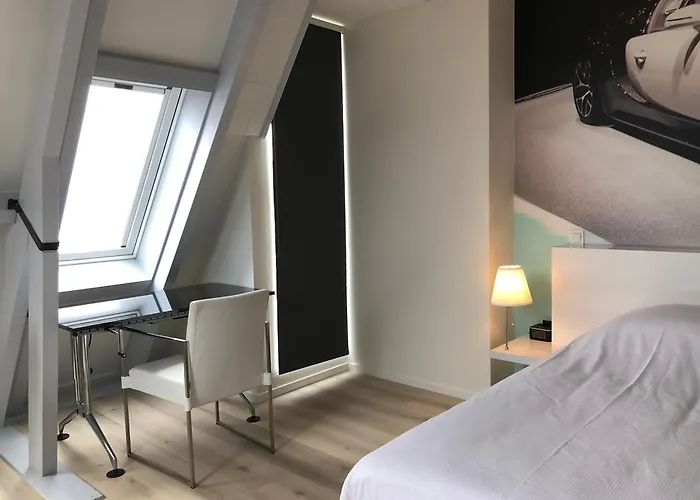 Boutique De Magistraat * Willemstad (North Brabant)