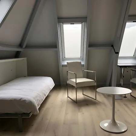 Boutique De Magistraat * Willemstad (North Brabant)